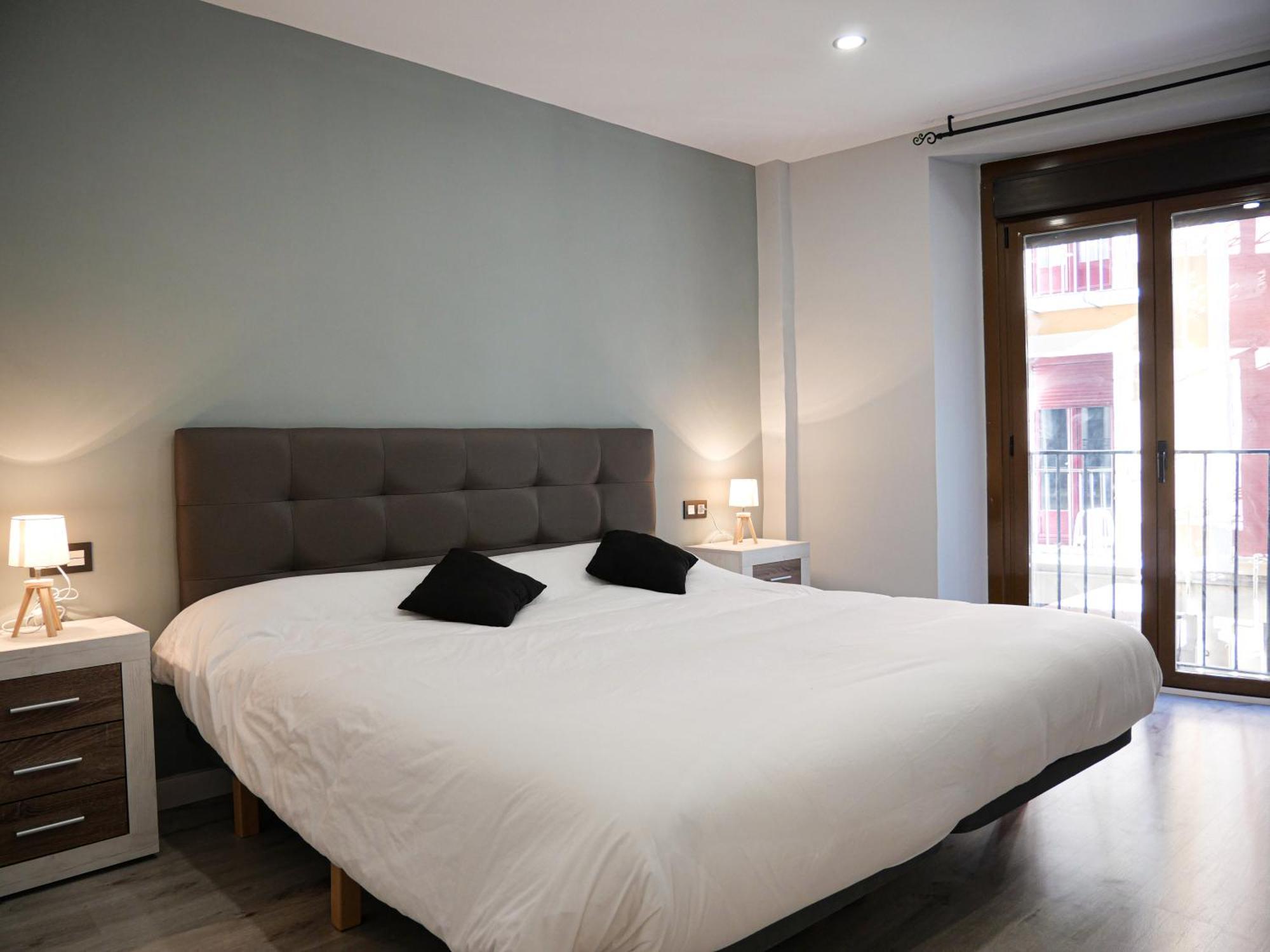 Espacioso Apartamento En El Centro De Pamplona Exteriér fotografie